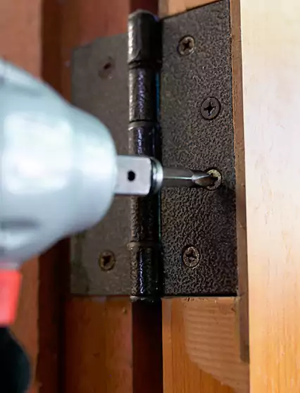 Professional Door Hinge Replacement Palm Springs, FL